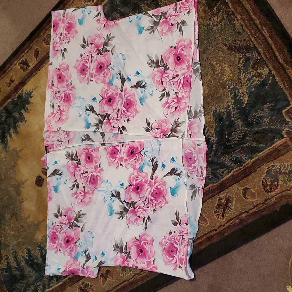 Promesa Floral Coverup